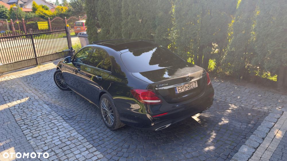 Mercedes-Benz Klasa E - 7