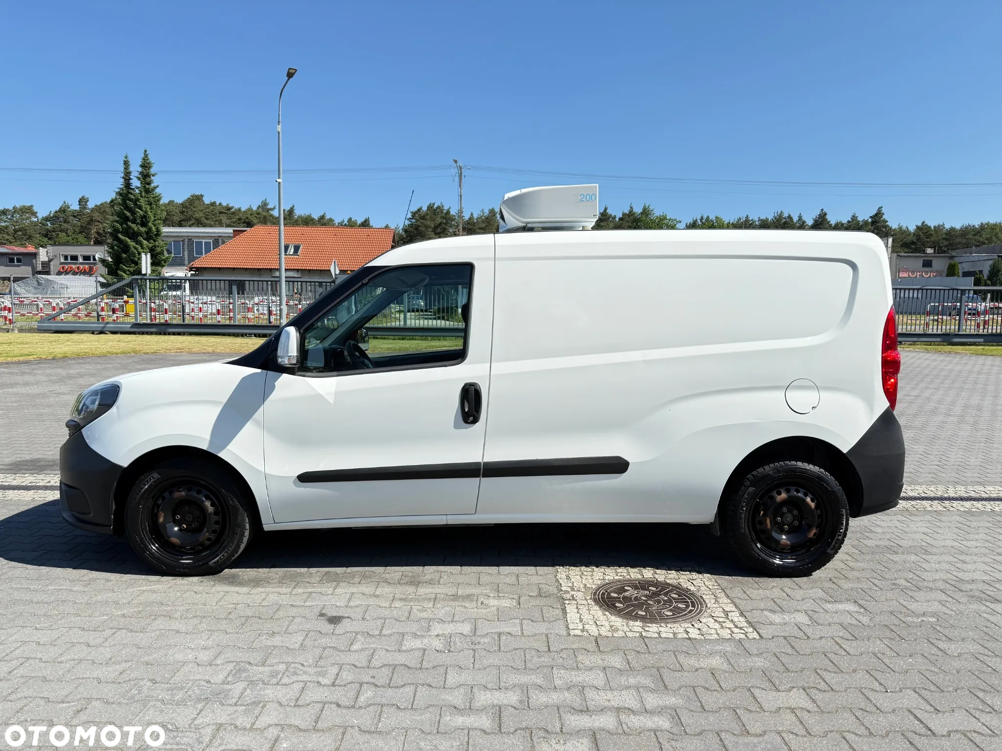 Fiat Doblo Maxi L2 Long Chlodnia/Mroźnia do -20 C Salon PL, Jeden Właściciel - 2