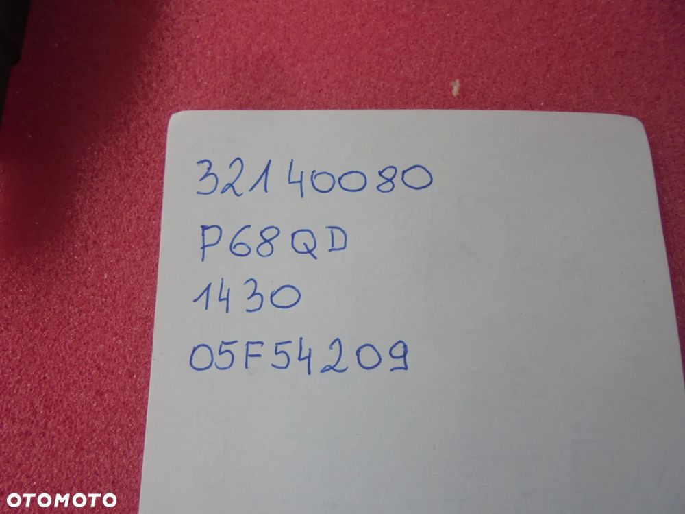 VOLVO XC60 II MILD HYBRID 2.0 D WTRYSKIWACZE WTRYSKI KOMPLET - 3