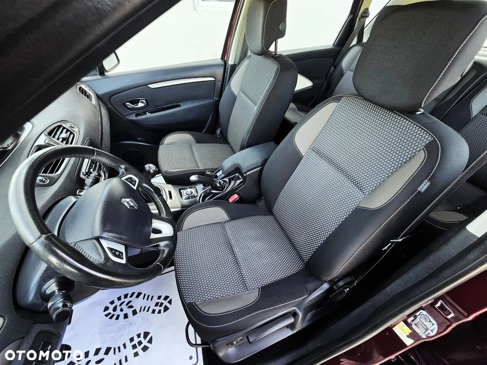 Renault Scenic ENERGY TCe 115 S&S Xmod Paris - 9