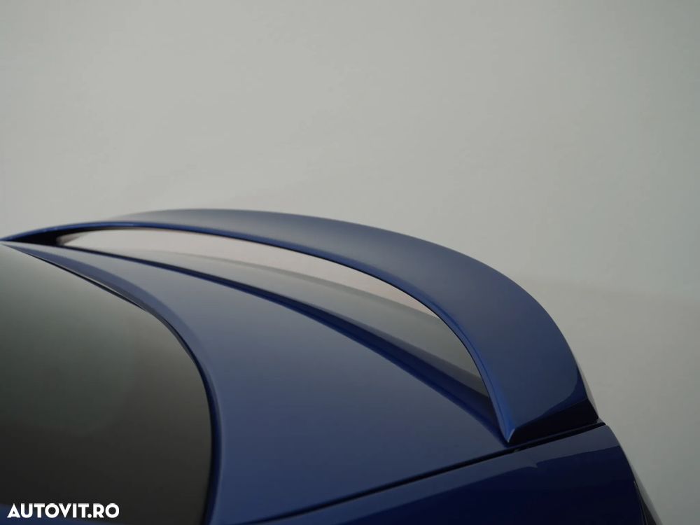 Skoda Octavia 2.0 TDI DSG RS - 40