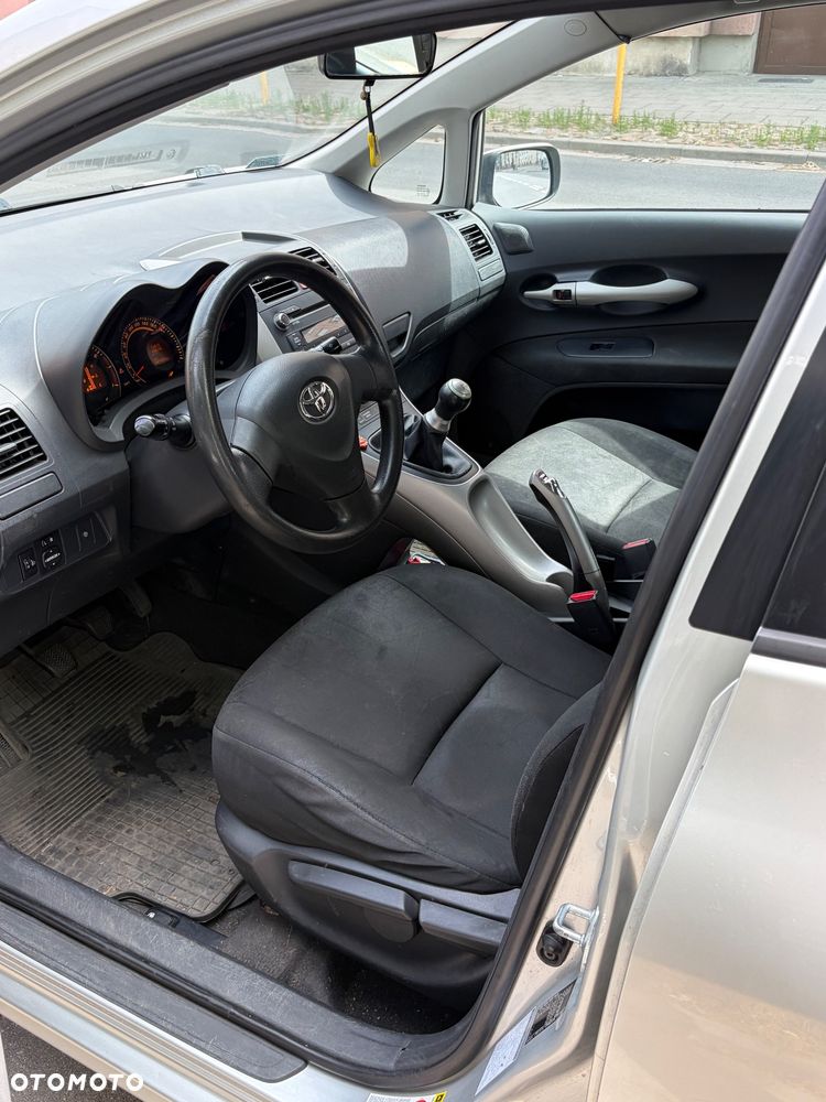 Toyota Auris 1.6 VVT-i Luna - 12
