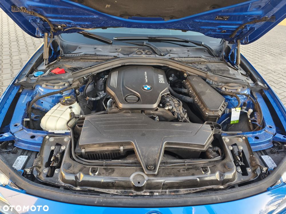BMW Seria 3 - 24