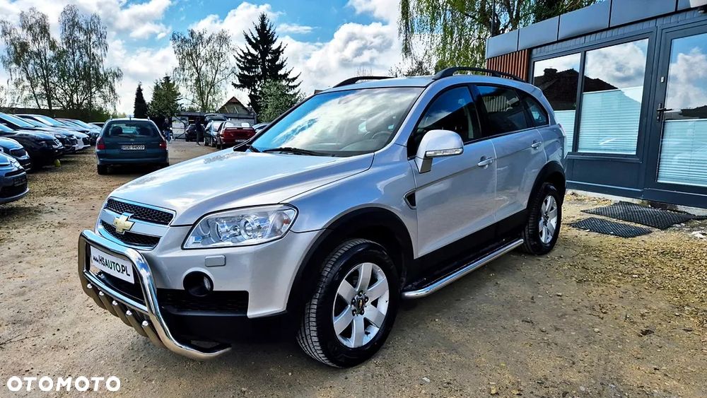 Chevrolet Captiva 2.4 LS - 21