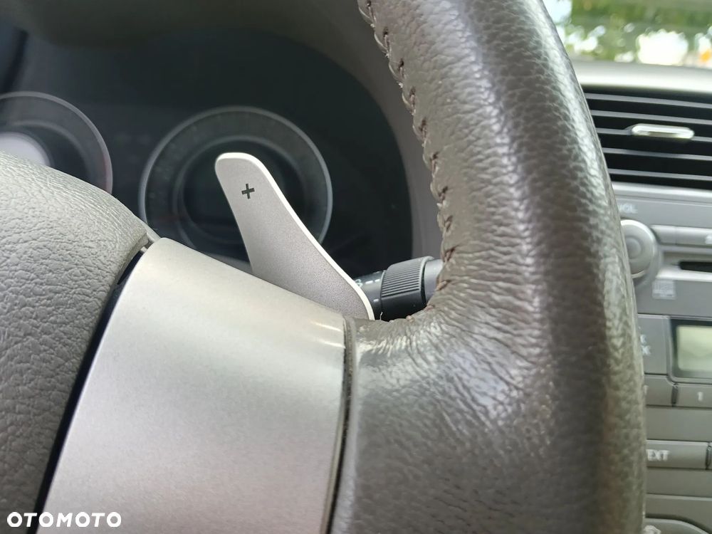 Toyota Corolla 1.6 VVT-i Prestige + NAVI MM - 15