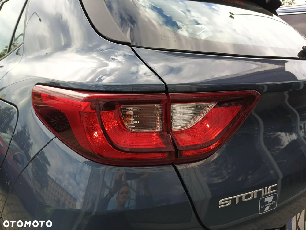 Kia Stonic 1.2 M - 10