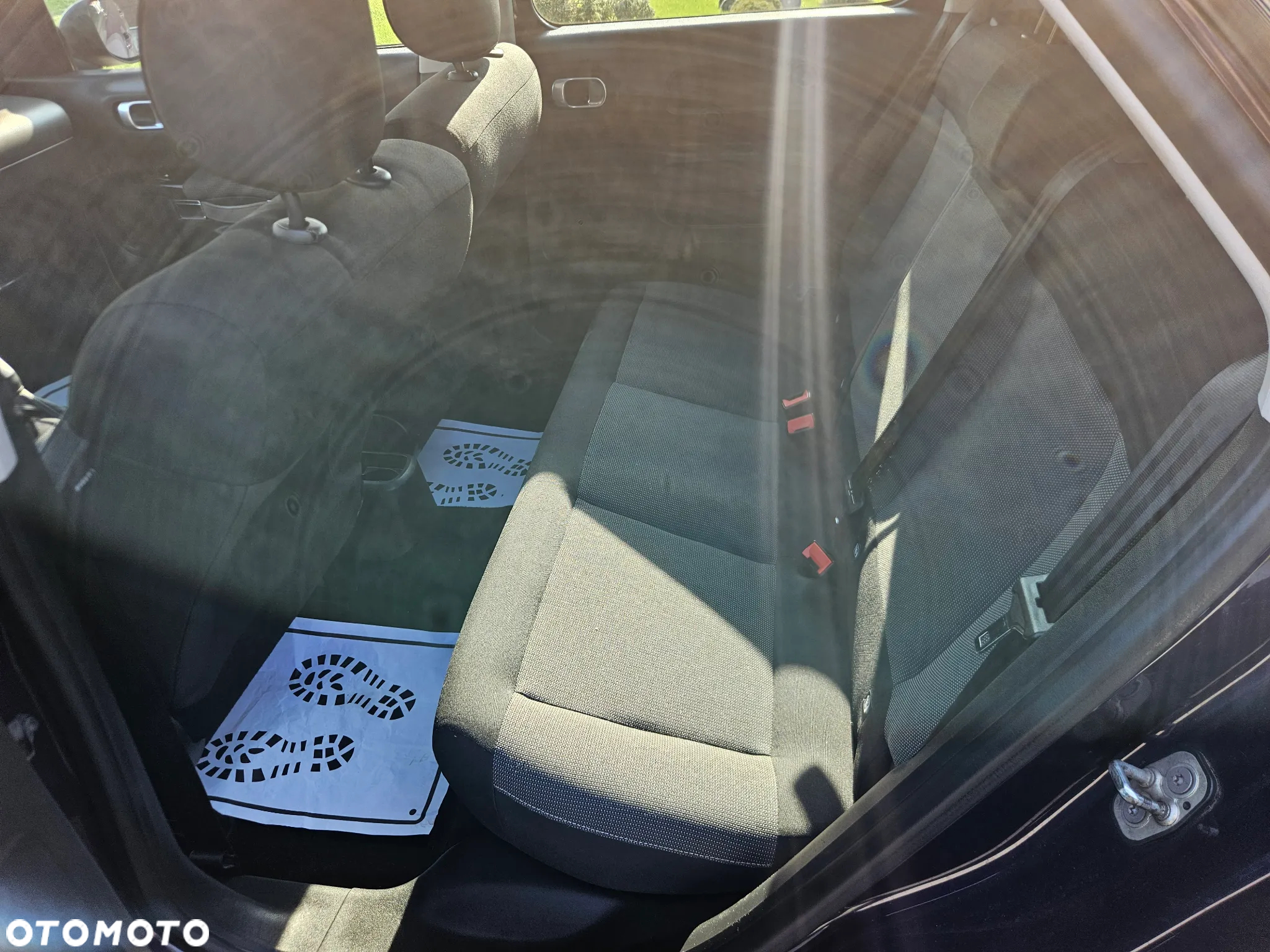 Citroën C4 Cactus 1.2 PureTech Feel Edition - 17