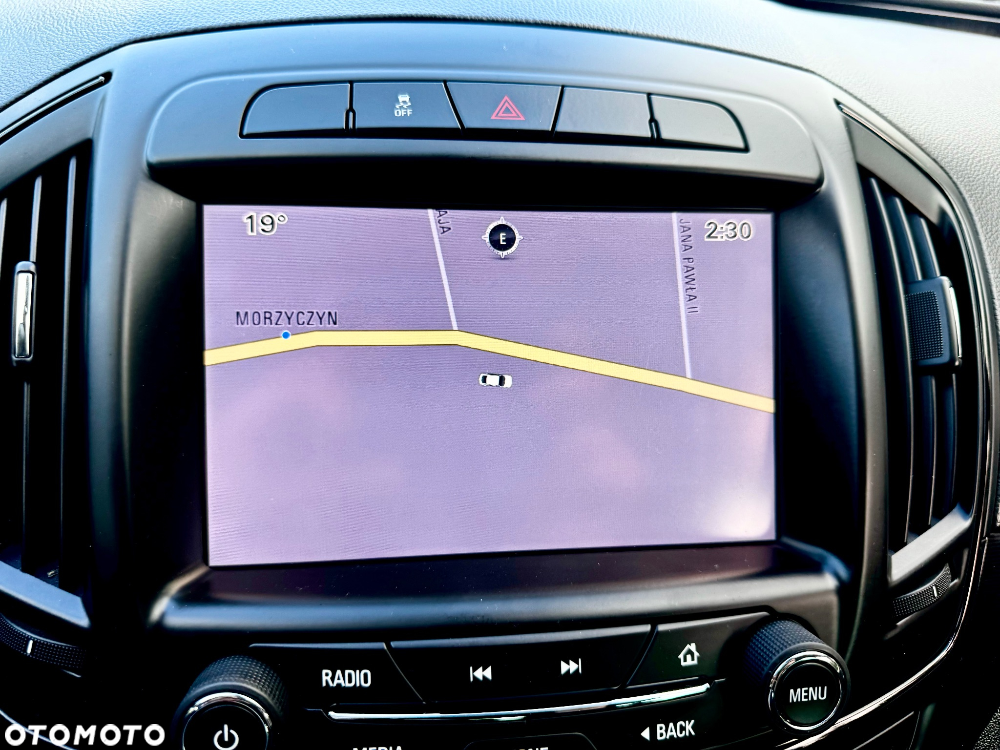 Opel Insignia - 33