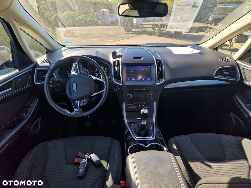 Ford S-Max 2.0 EcoBlue Titanium - 1