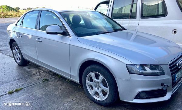 Audi A4 2.0TDi 143cv B8 / PARA PEÇAS - 1