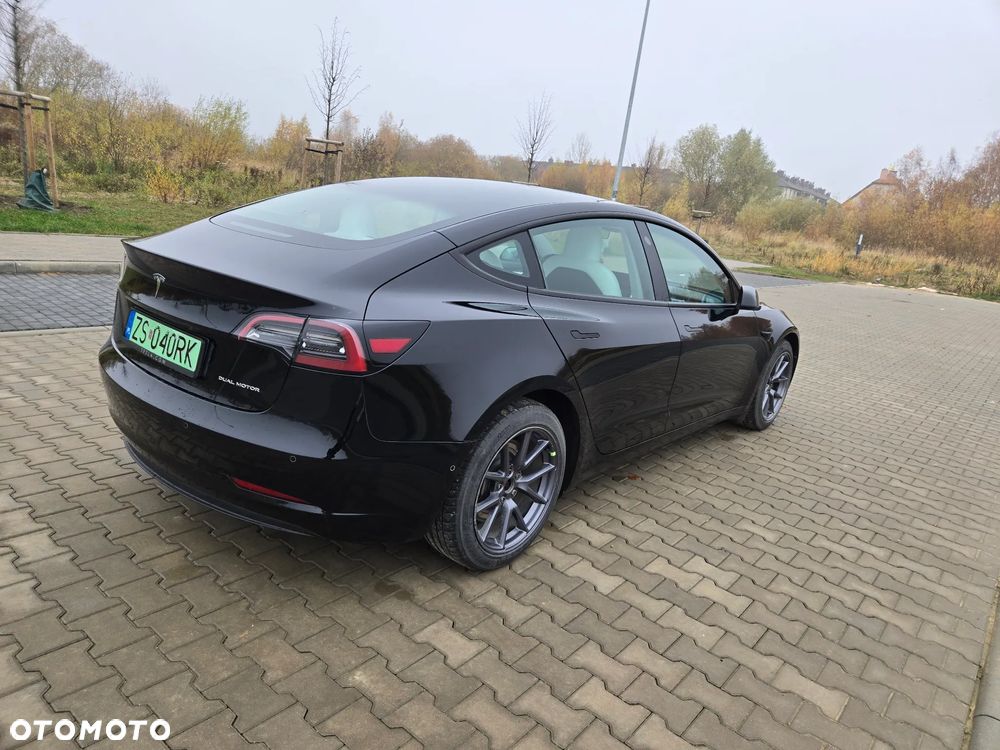 Tesla Model 3 Performance AWD - 2