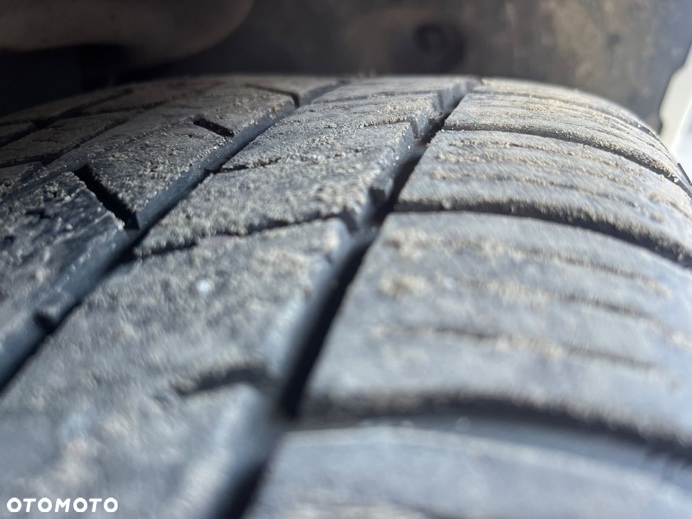 Peugeot 3008 1.6 HDi Trendy - 29