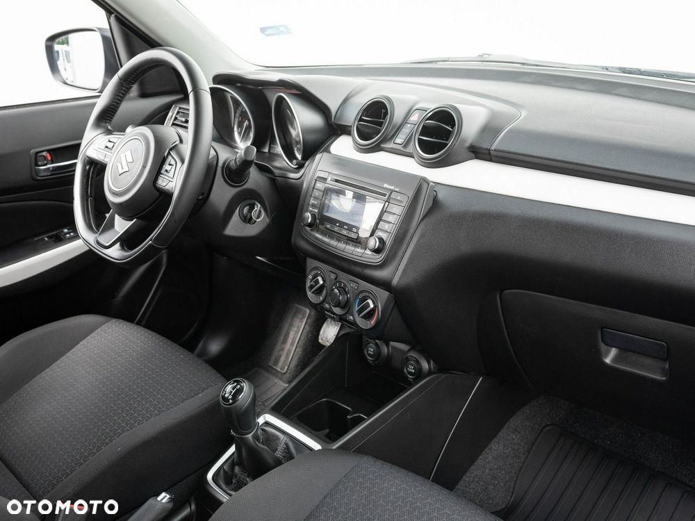 Suzuki Swift - 21