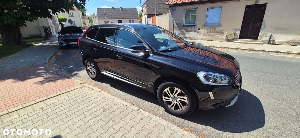 Volvo XC 60 D4 Drive-E R-Design Momentum - 3