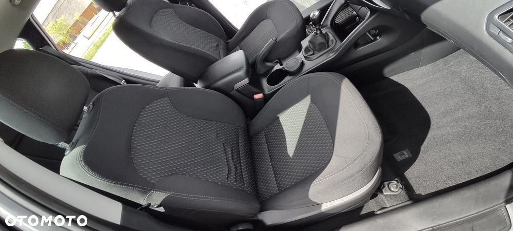 Hyundai ix35 1.6 2WD 5 Star Edition - 24