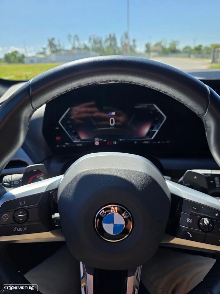 BMW 118 d Pack Desportivo M - 17