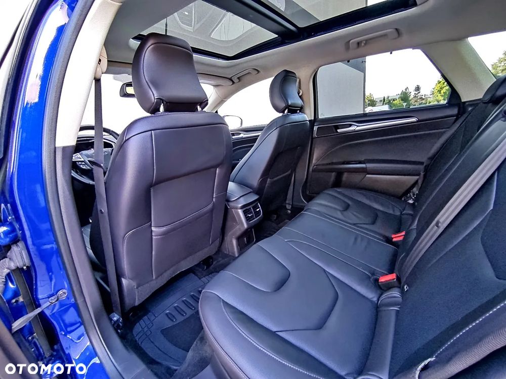 Ford Mondeo 2.0 TDCi PowerShift-Aut Allrad Titanium - 18