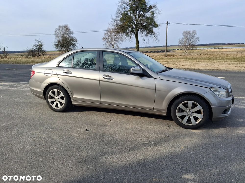 Mercedes-Benz Klasa C 220 CDI DPF Automatik Avantgarde - 7