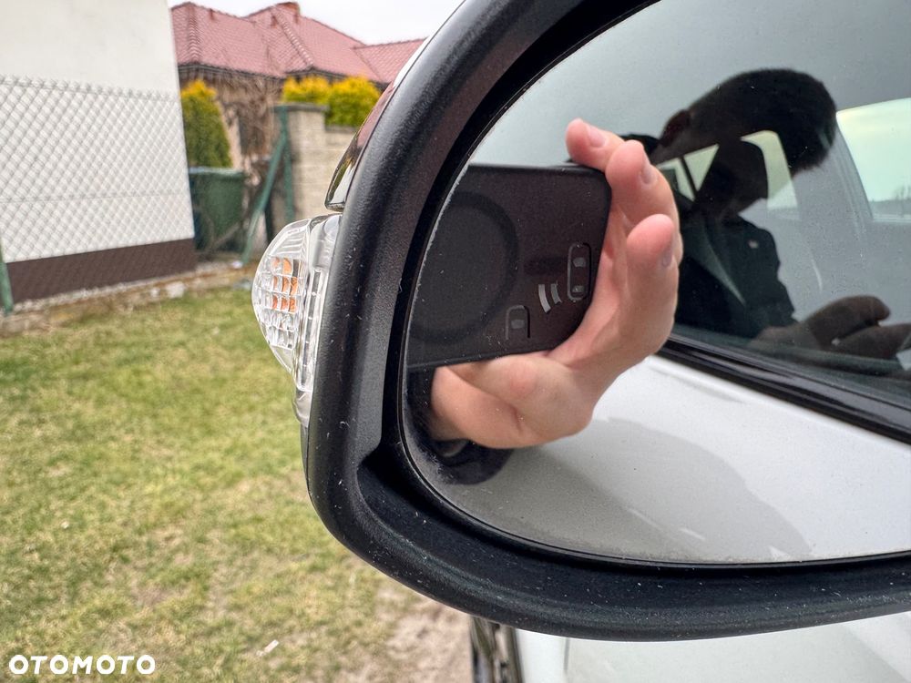 Toyota C-HR 1.8 Hybrid GPF GR Sport - 23