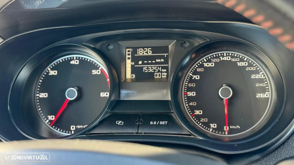 SEAT Ibiza 1.6 TDI FR - 8