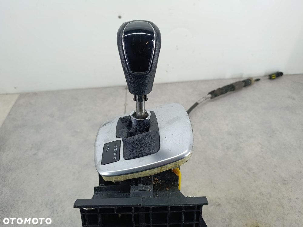 LEWAREK ZMIANY BIEGÓW FORD GALAXY III 6G91-7C453-KA AV6P-7E395-AB 2.0 TDCI - 7