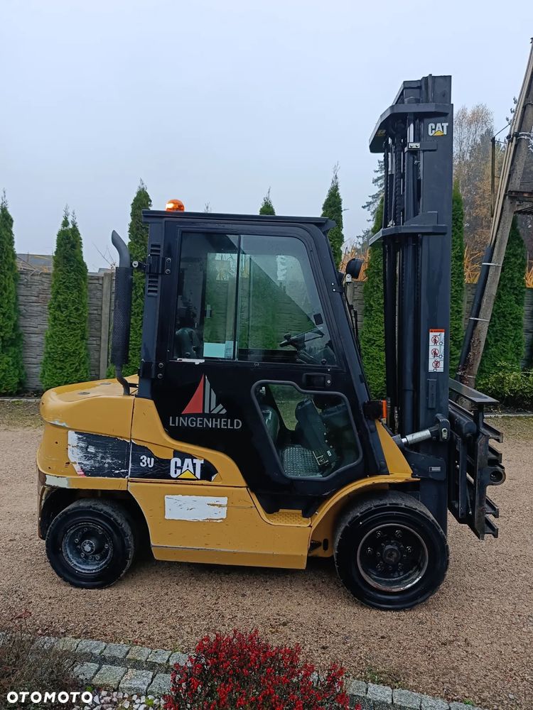 Caterpillar DP 30N - 4