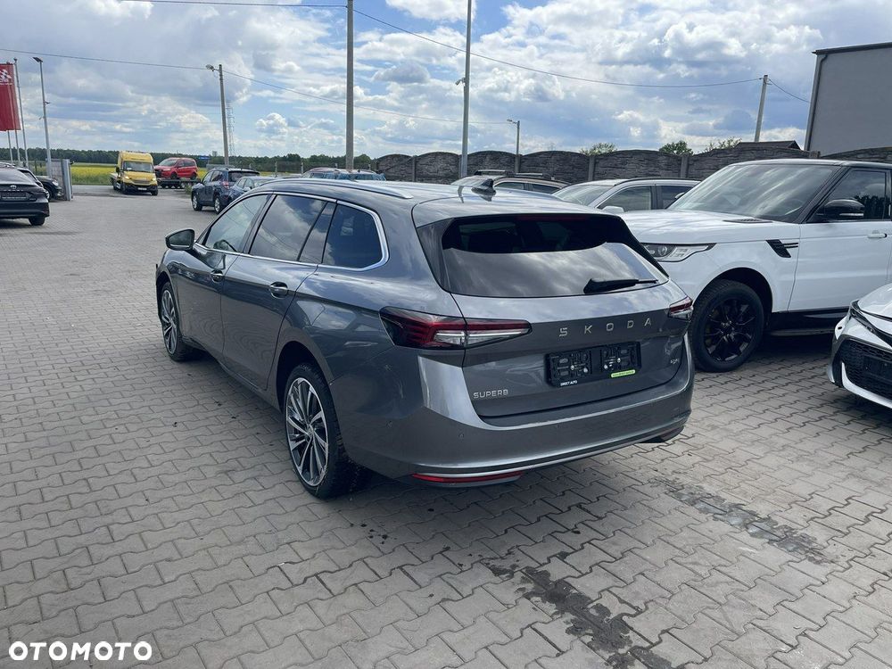 Skoda Superb 2.0 TDI SCR 4x4 L&K DSG - 2