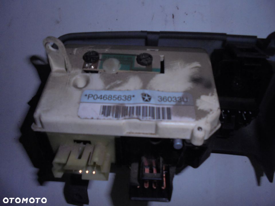 WLACZNIL SWIATEL VOYAGER II 96-00 P04685638 - 5