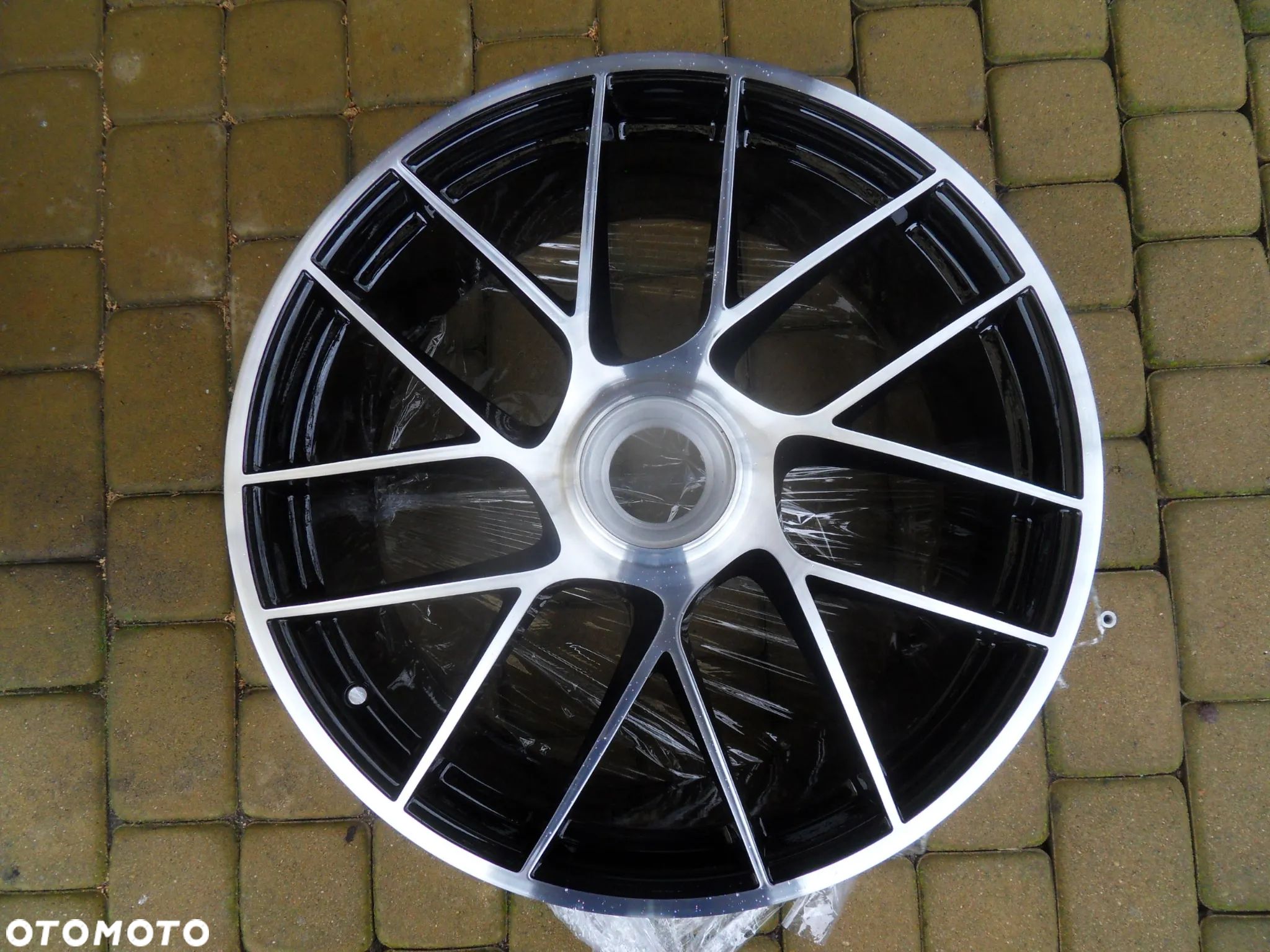 Felga 20'' Porsche 911 991 Turbo 9x20 ET51 99136272100041 - 1