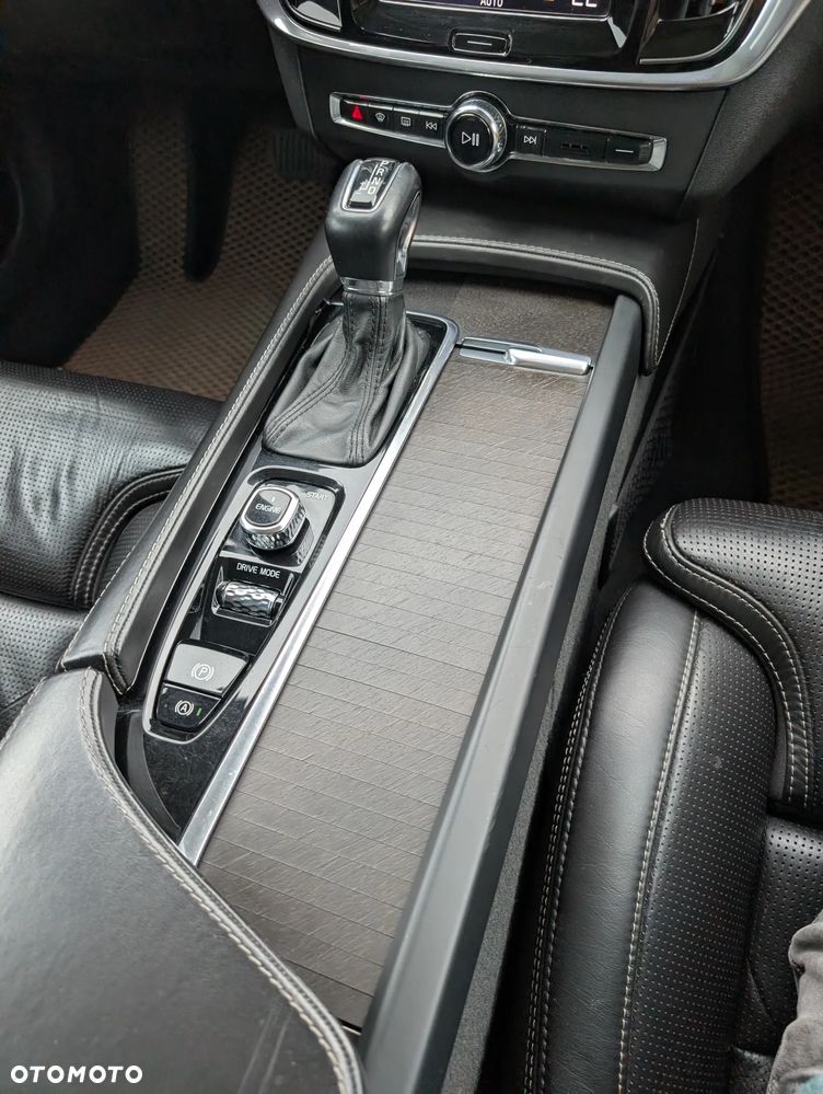 Volvo V90 D5 AWD Inscription - 12