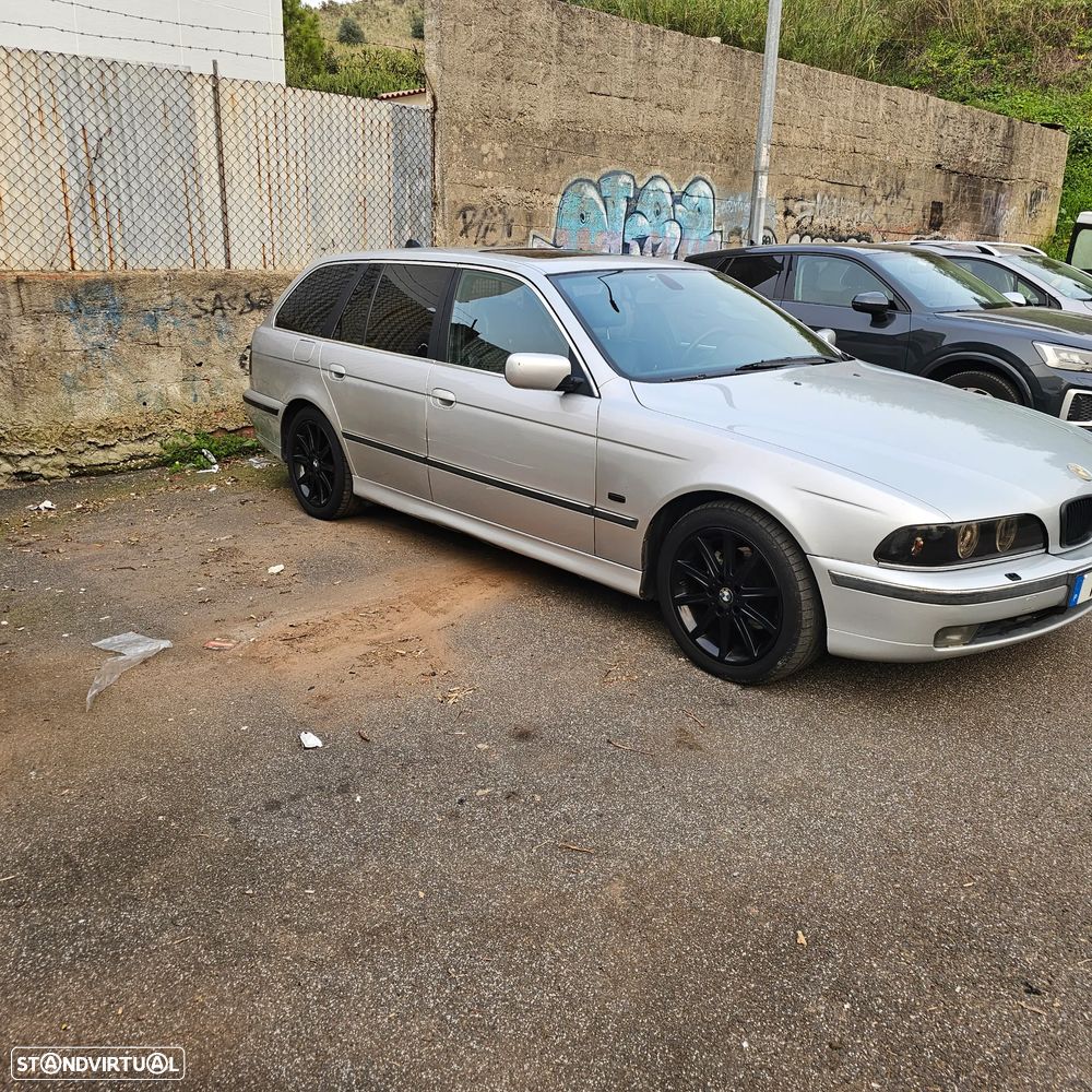 BMW 530 dA Touring - 4
