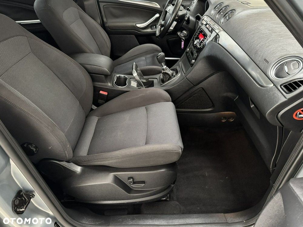 Ford S-Max 2.0 TDCi DPF Titanium - 19