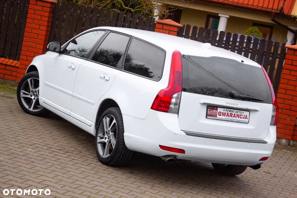 Volvo V50 T5 Summum AWD - 9