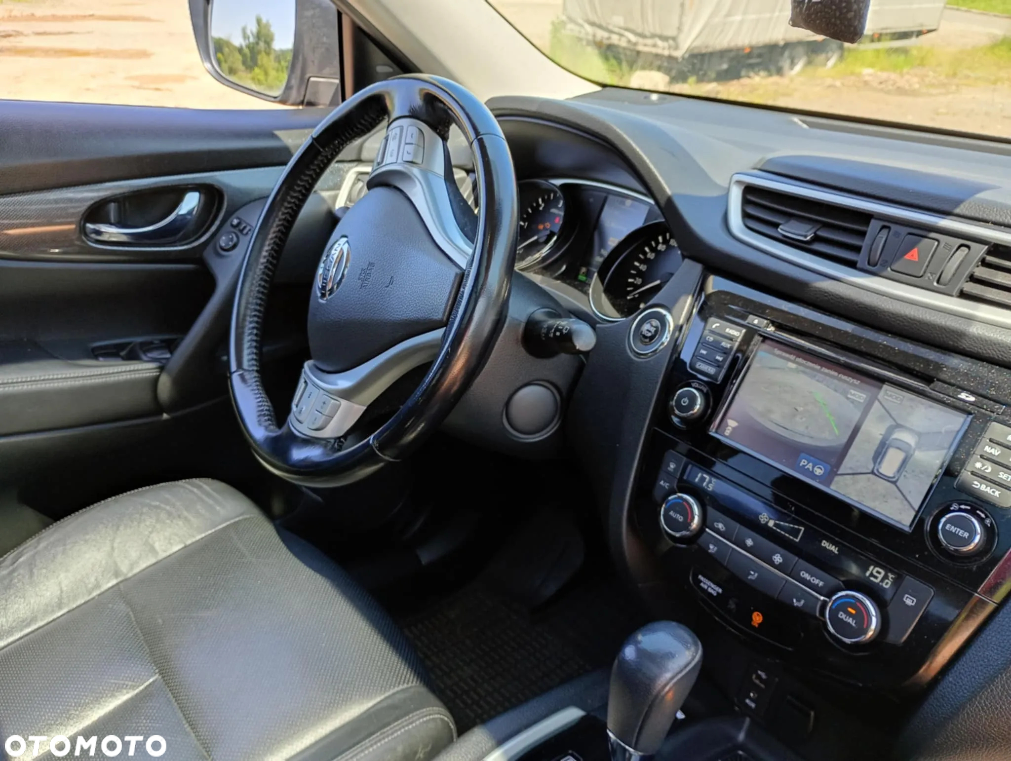 Nissan X-Trail 1.6 DCi Tekna 2WD Xtronic - 12