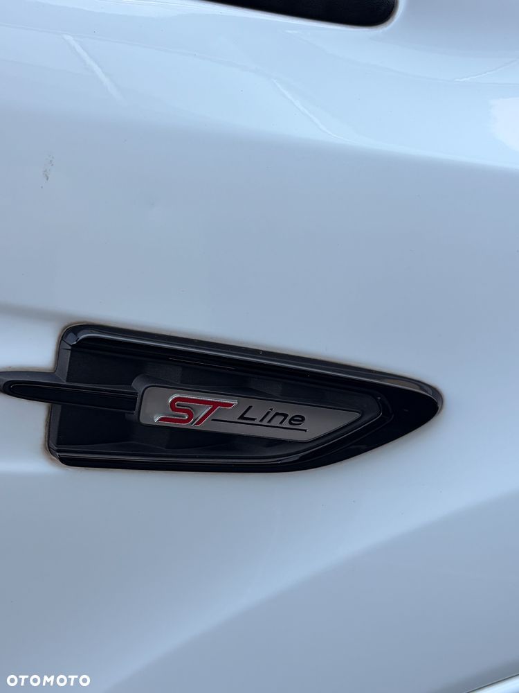 Ford Kuga - 20