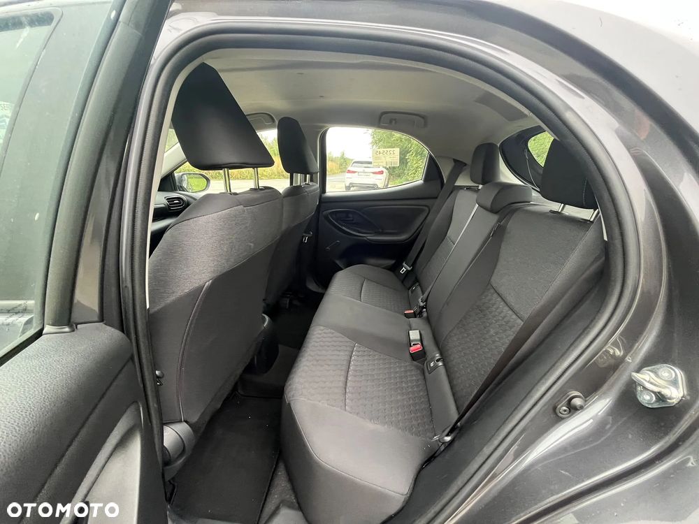 Toyota Yaris 1.5 Comfort - 16