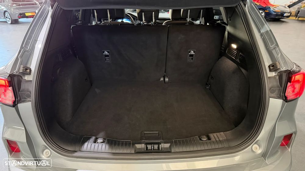 Ford Kuga 1.5 EcoBoost ST-Line X - 3