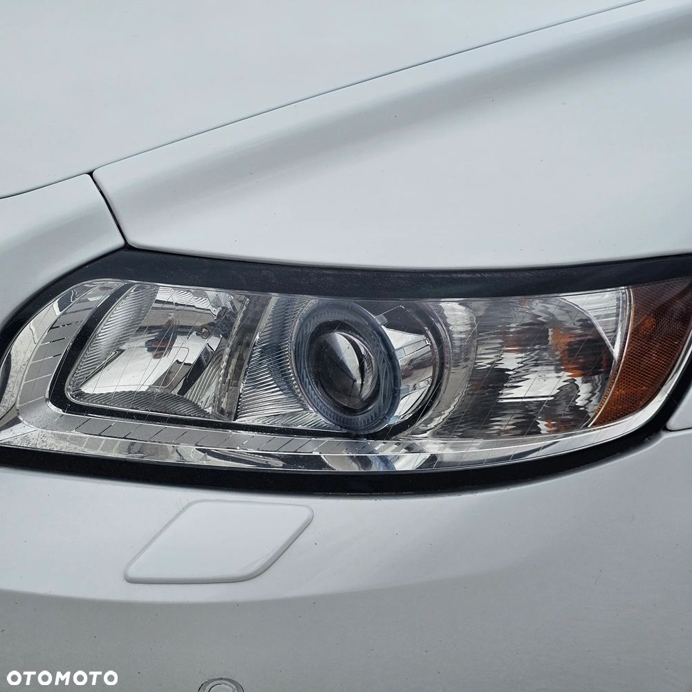 Volvo V50 - 10