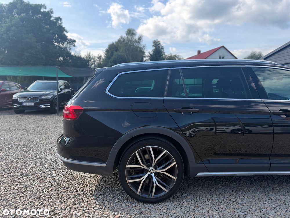 Volkswagen Passat Alltrack 2.0 TDI SCR 4Motion DSG - 18