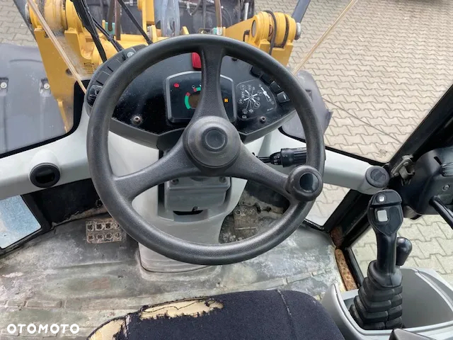 Caterpillar 906 - 15