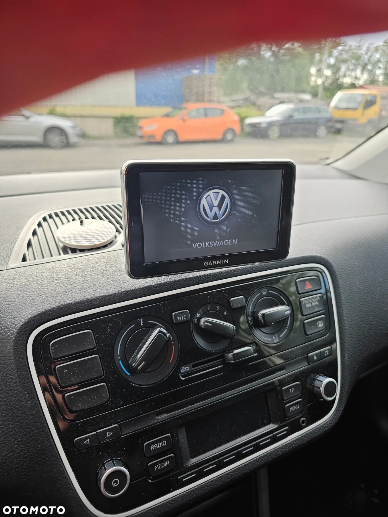 Volkswagen up! 1.0 street EU6 - 17