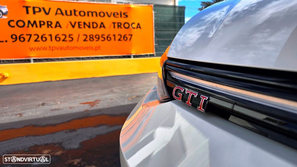 VW Golf 2.0 TSI GTI DSG - 36
