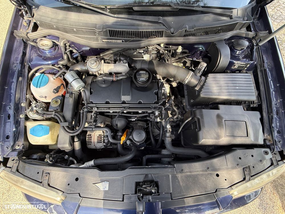 VW Bora 1.9 TDi Highline - 30