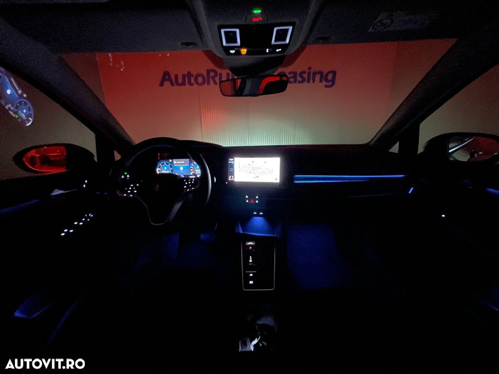 Volkswagen Golf 2.0 TDI DSG Style - 9