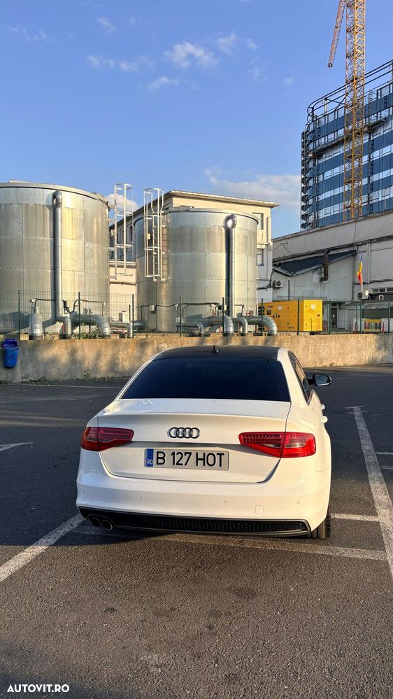 Audi A4 Limuzina 2.0 TDI - 6