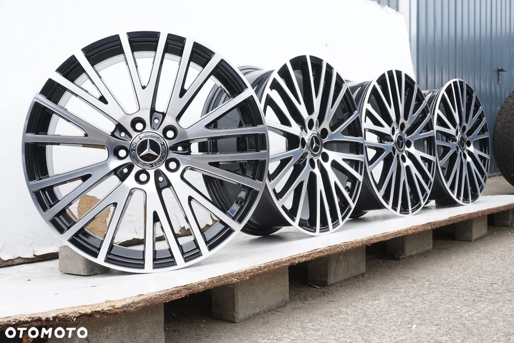 Mercedes W177 5x112 18 7,5J et 49 stan bdb - 2