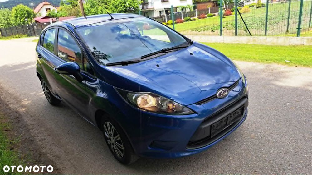 Ford Fiesta - 2