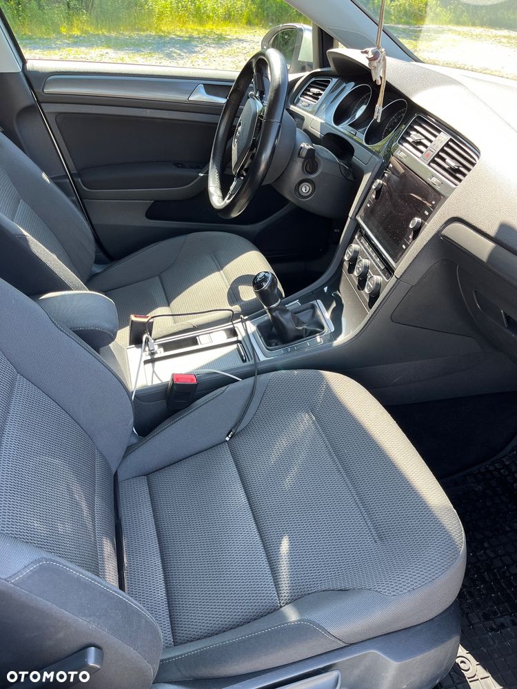 Volkswagen Golf 1.6 TDI BMT Comfortline - 5