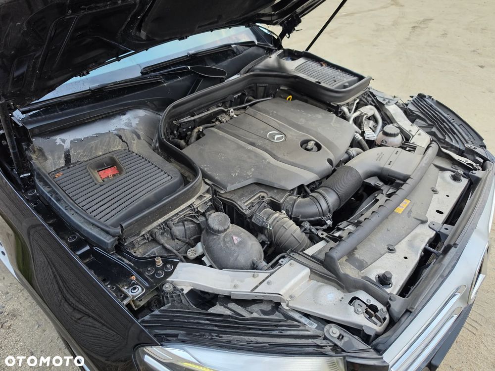 Mercedes-Benz GLC 250 d 4Matic 9G-TRONIC AMG Line - 19