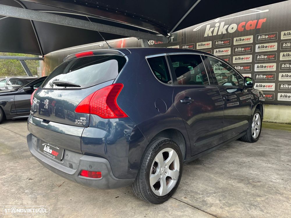 Peugeot 3008 1.6 e-HDi Allure CMP6 - 10